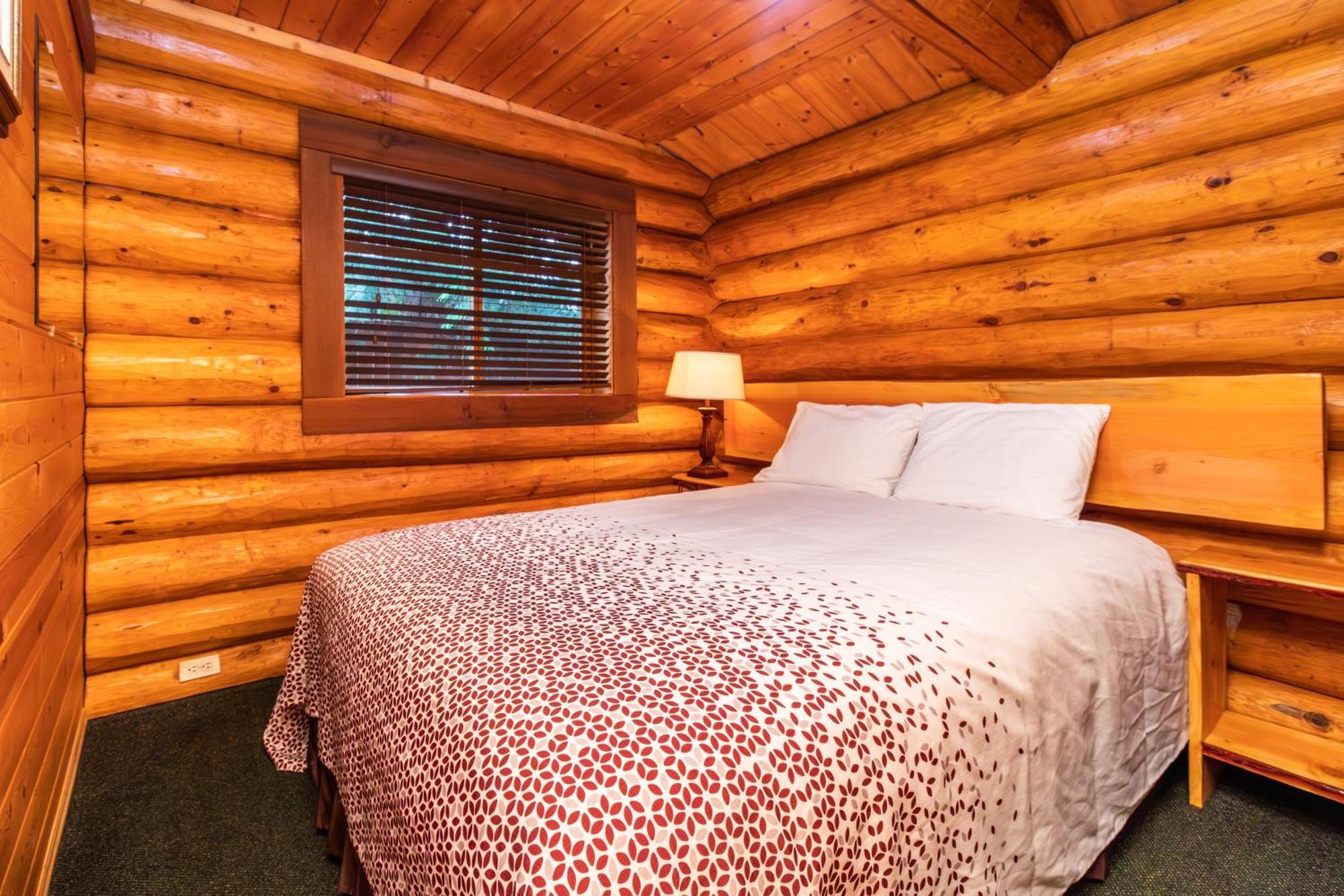 Riverbend Cottage & Rv Resort Parksville Eksteriør billede