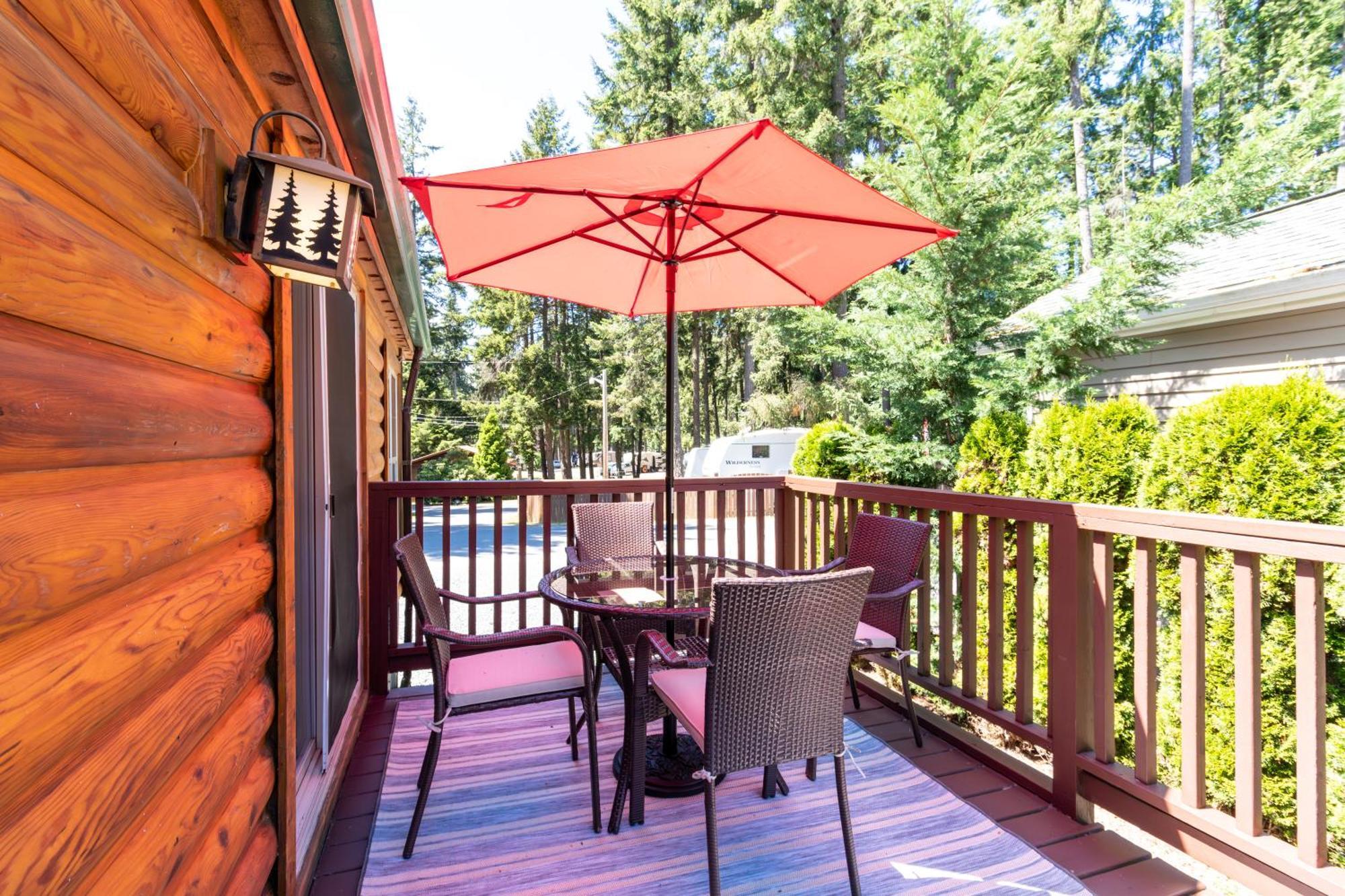 Riverbend Cottage & Rv Resort Parksville Eksteriør billede